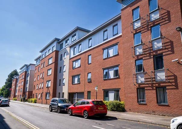 Gill Street South – imgi 32 GillStreetSouth B6RUIZKG
