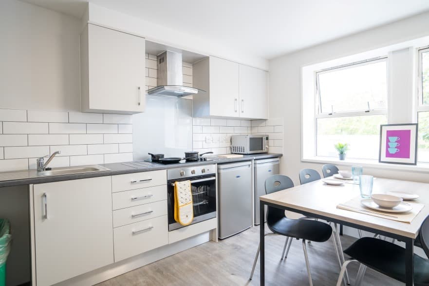 Peverell – peverell kitchen variant